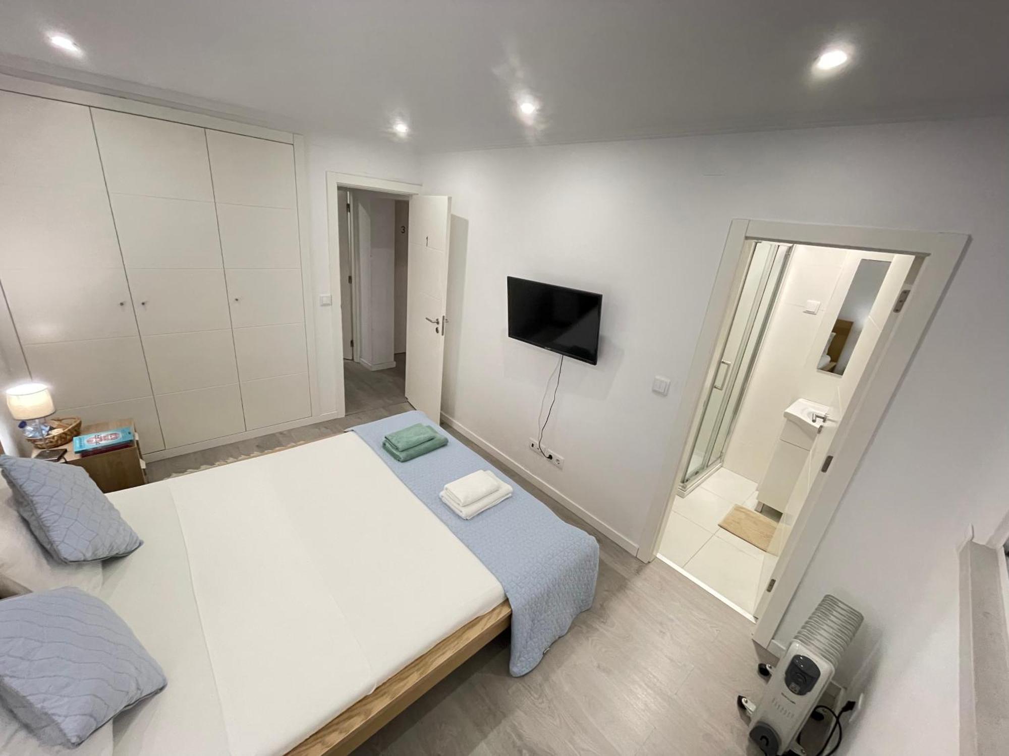 Airport Room Lisbona Esterno foto